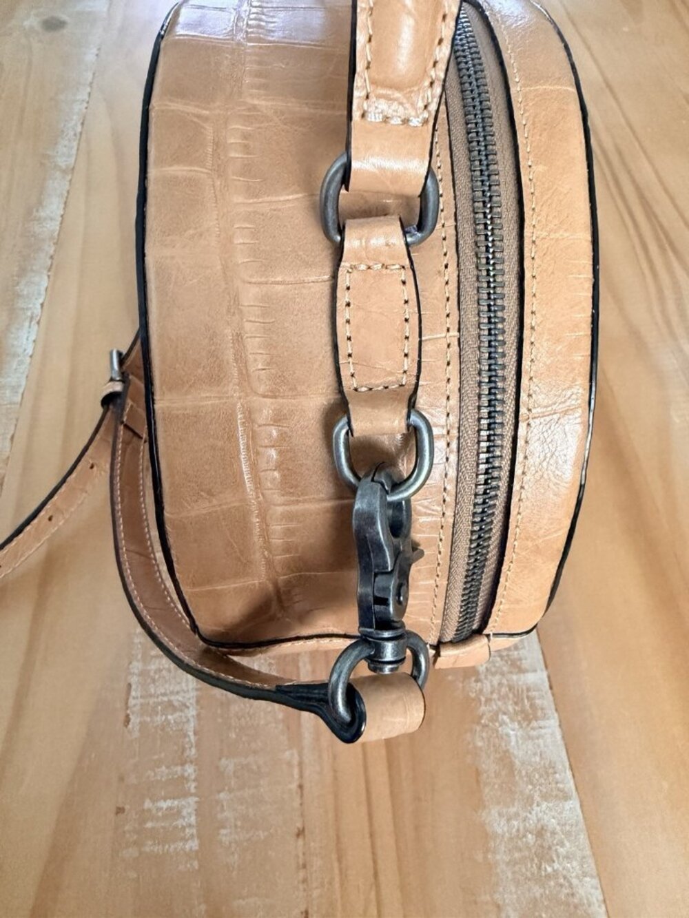 Amen Leather Jetta Round Satchel Tan Embossed Leather Studded Western Boho 8.5” - Picture 10 of 16